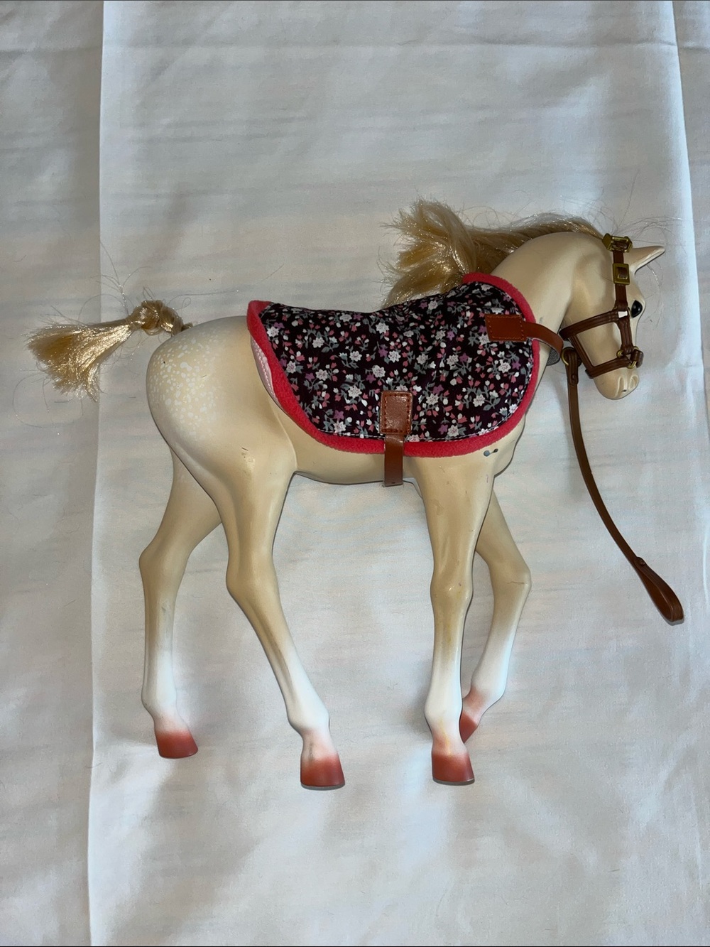 Battat Cream Toy 12” Horse Figurine with Floral Pink Saddle Blanket